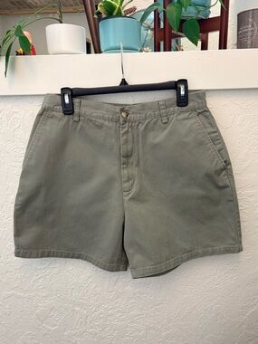 Vintage 90’s Eddie Bauer chino shorts, size 14P